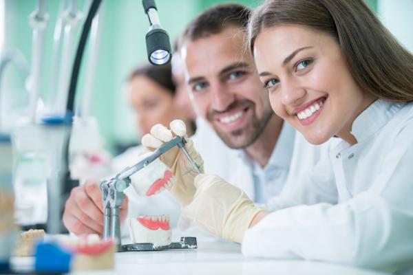 US Schools with Restorative Dentistry Programs
