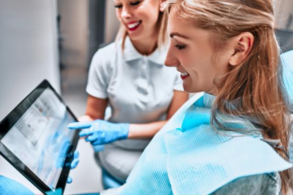 Digital Dentures Vs. Conventional Dentures—What’s Best for Your Patient?